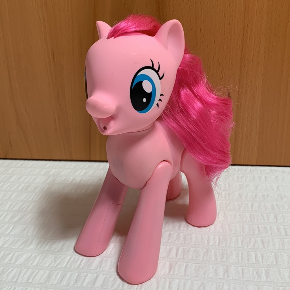 My Little Pony Oh My Giggles Pinkie Pie